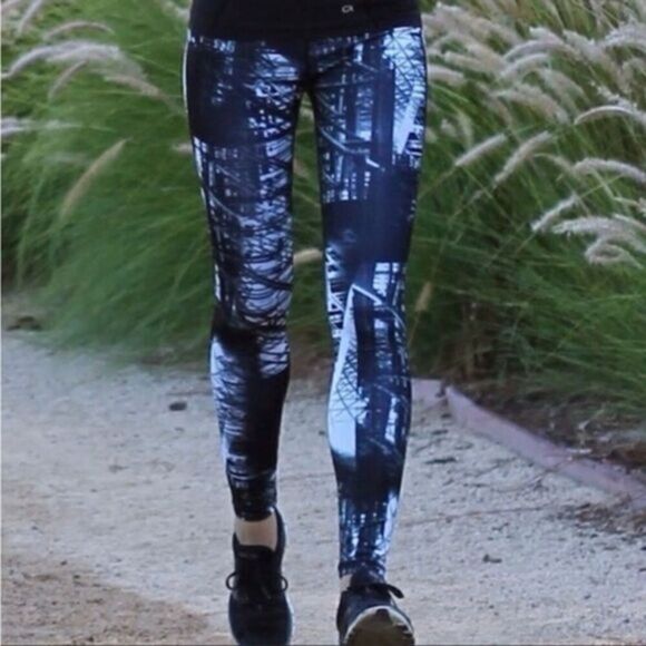 GAP Pants - GapFit Cityscape Leggings